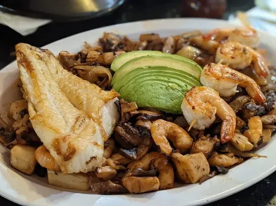 Mariscos Los Arcos