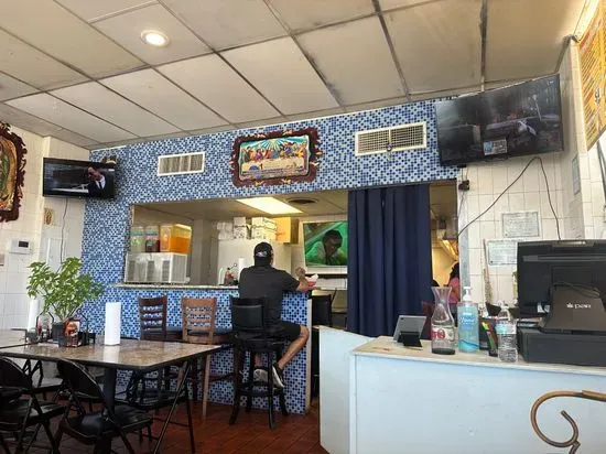 Salinas Authentic Mexican Food & Taqueria