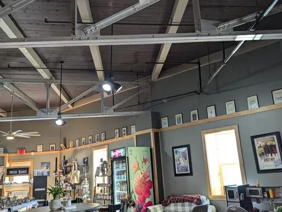 Broadway Cafe & Bakery