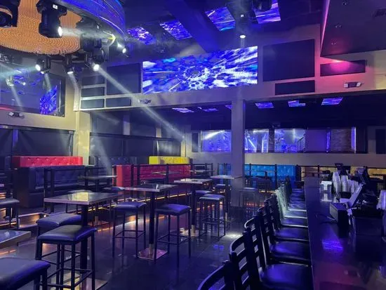 Fantasy Room Bar & Grill