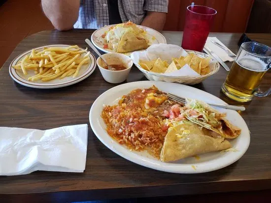 Los Gallos Mexican Restaurant