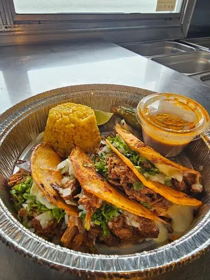 Locos por Tacos Food Truck