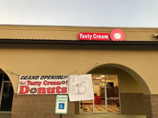 Tasty cream donuts