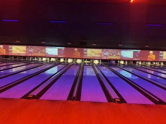 Bowlero Alameda