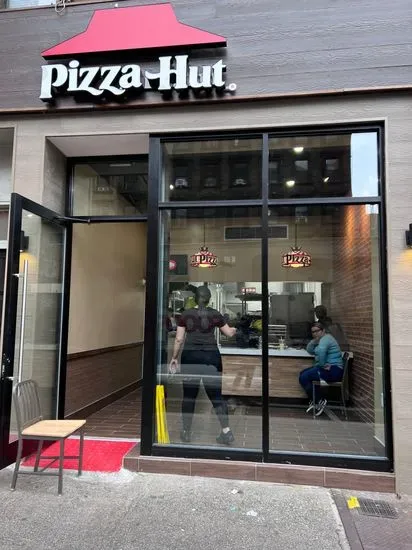 Pizza Hut