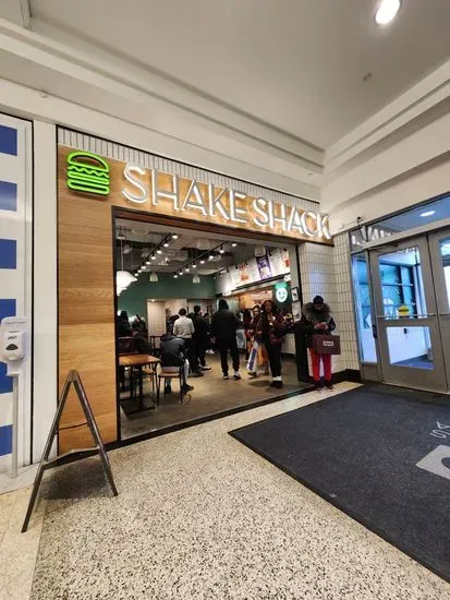 Shake Shack Kings Plaza