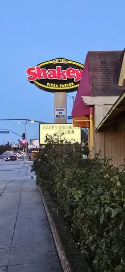 Shakey's Pizza Parlor