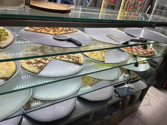 99¢ Pizza