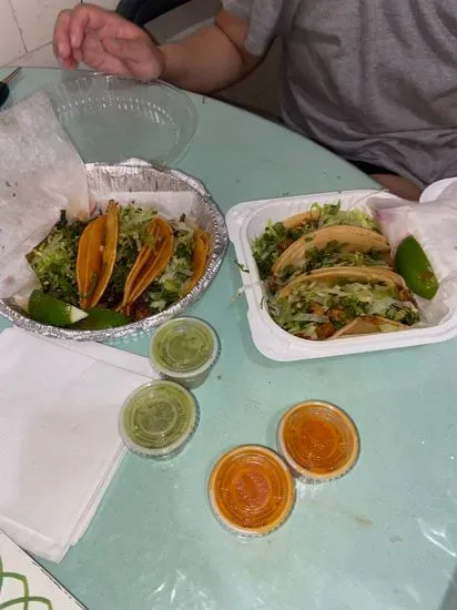 Tacos el dorado