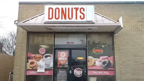 Donut Palace