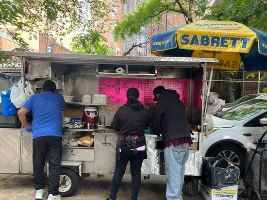 Quesadillas Doña Paz - Antojitos Mexicanos