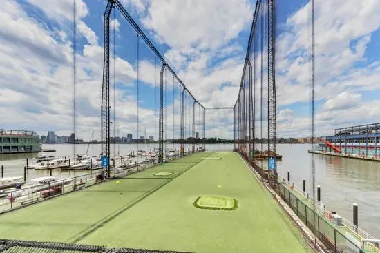 Chelsea Piers Golf Club