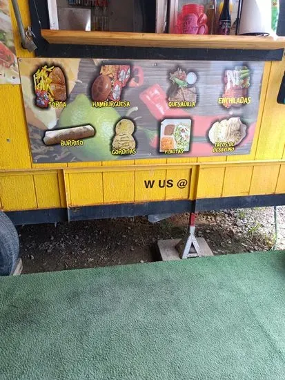 Taqueria Y Antojitos Las Tres Hermanas