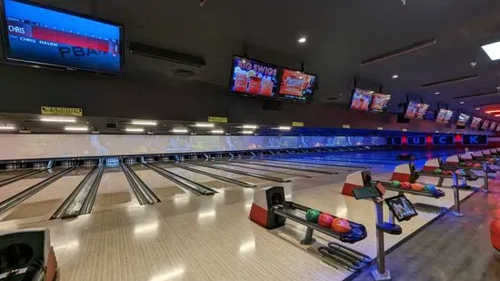 Bowlero Glendale