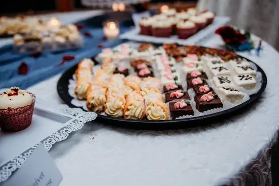 Holy Cannoli Sweet Shoppe