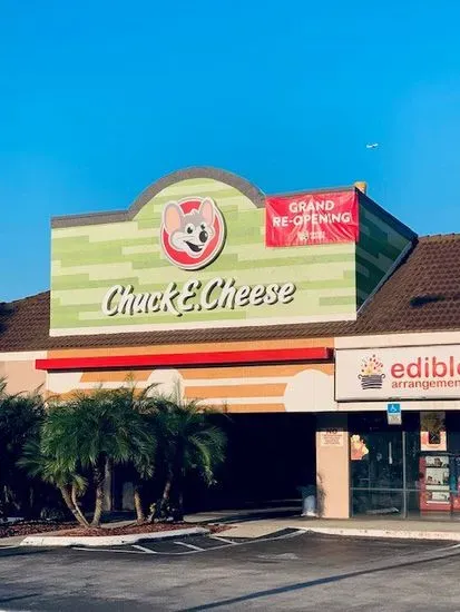 Chuck E. Cheese