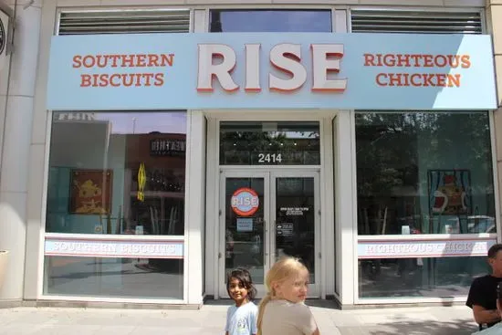 Rise Southern Biscuits & Righteous Chicken - Dallas Victory Park