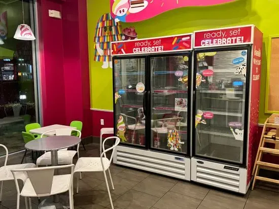 Menchie's Frozen Yogurt