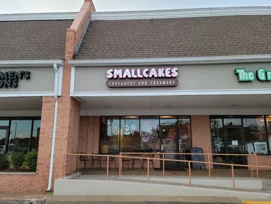 Smallcakes: A Cupcakery and Creamery - Chesterfield, MO