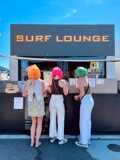 Surf Lounge