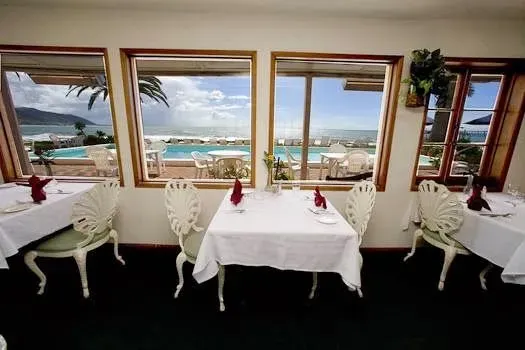 Cliff House Inn and Shoals Restaurant