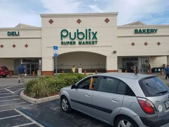 Publix Super Market at Plaza at Millenia