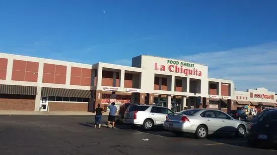 Food Market La Chiquita & Taqueria