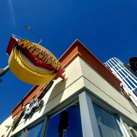 Fatburger & Buffalo's Express