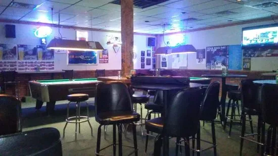 BJ's Bar and Billiards