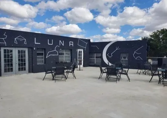 Luna Sky Lounge