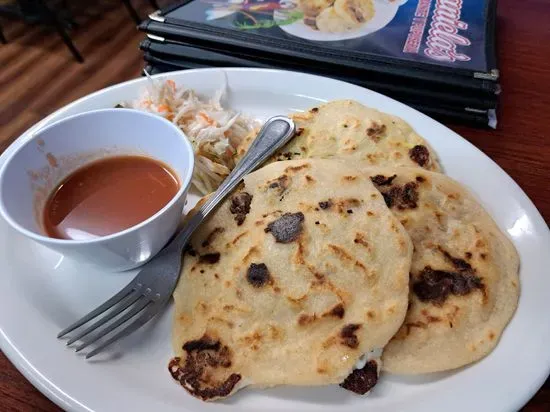 Comida salvadoreña