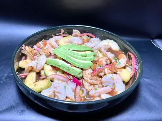 El mar mariscos