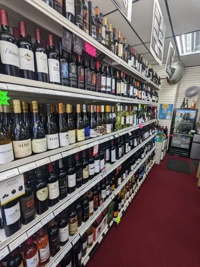 Main Wines & Liquors