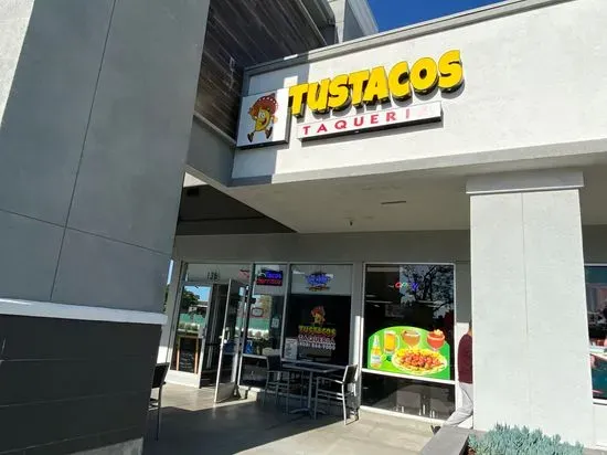 Tustacos Taqueria