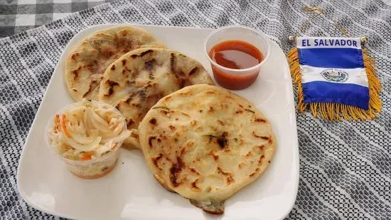 Pupusas Carmencita