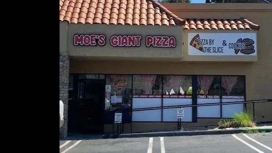 Moe’s Giant Pizza