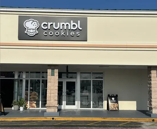 Crumbl - Vero Beach