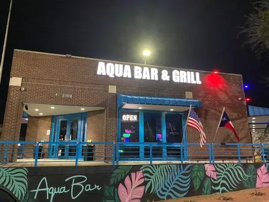 Aqua Bar and Grill