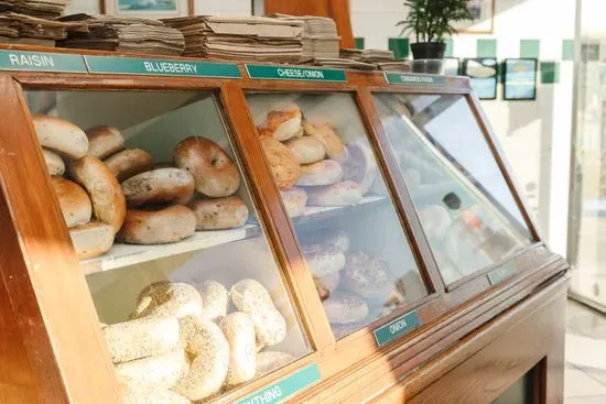 The Bagel Broker - West Hollywood