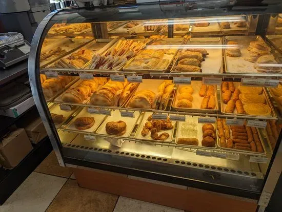 Delicias Cuban Bakery