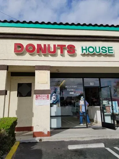 Donut House