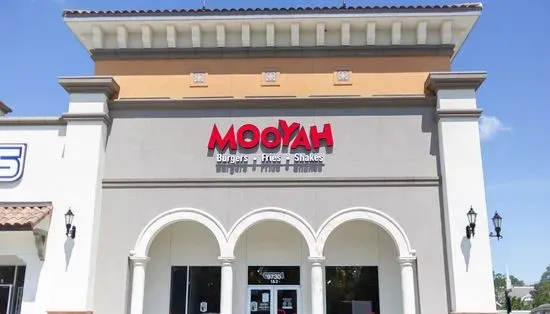 MOOYAH Burgers, Fries & Shakes