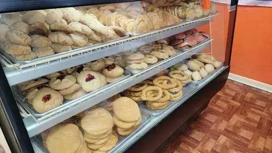 Panaderia El Mana