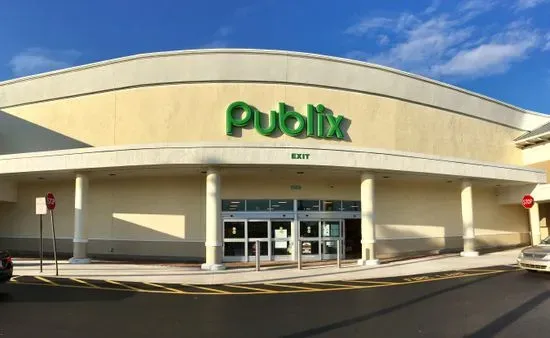 Publix Super Market at Lantana Shopping Center