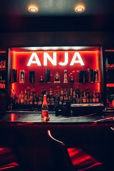 Anja bar and lounge