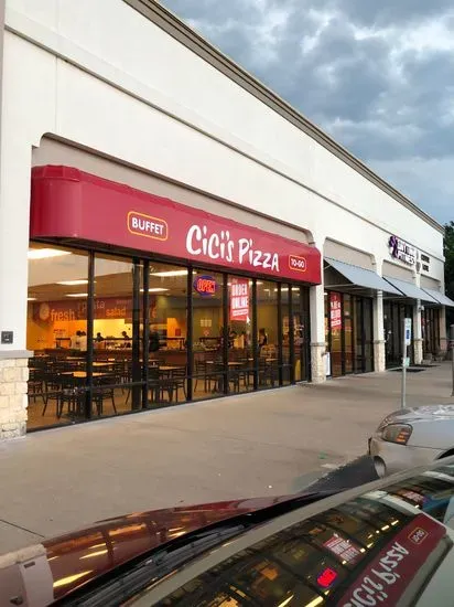 Cicis Pizza