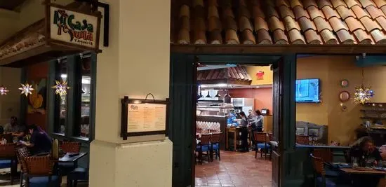 Mi Casa Tequila Taquería