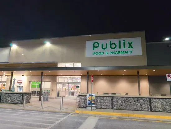 Publix Super Market at Dunwoody Hall Shopping Center