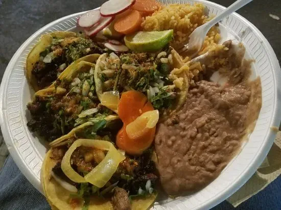 Tacos Estrella Truck