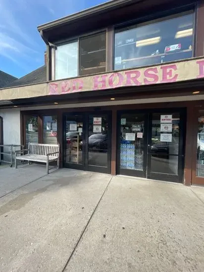 Red Horse Market - East Hampton